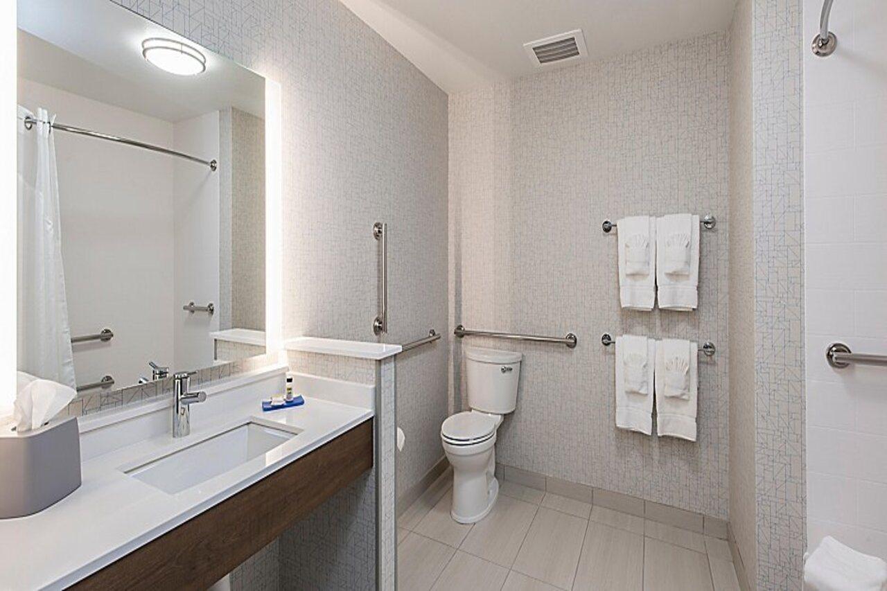 Holiday Inn Express & Suites - Phoenix North - Happy Valley By Ihg Extérieur photo
